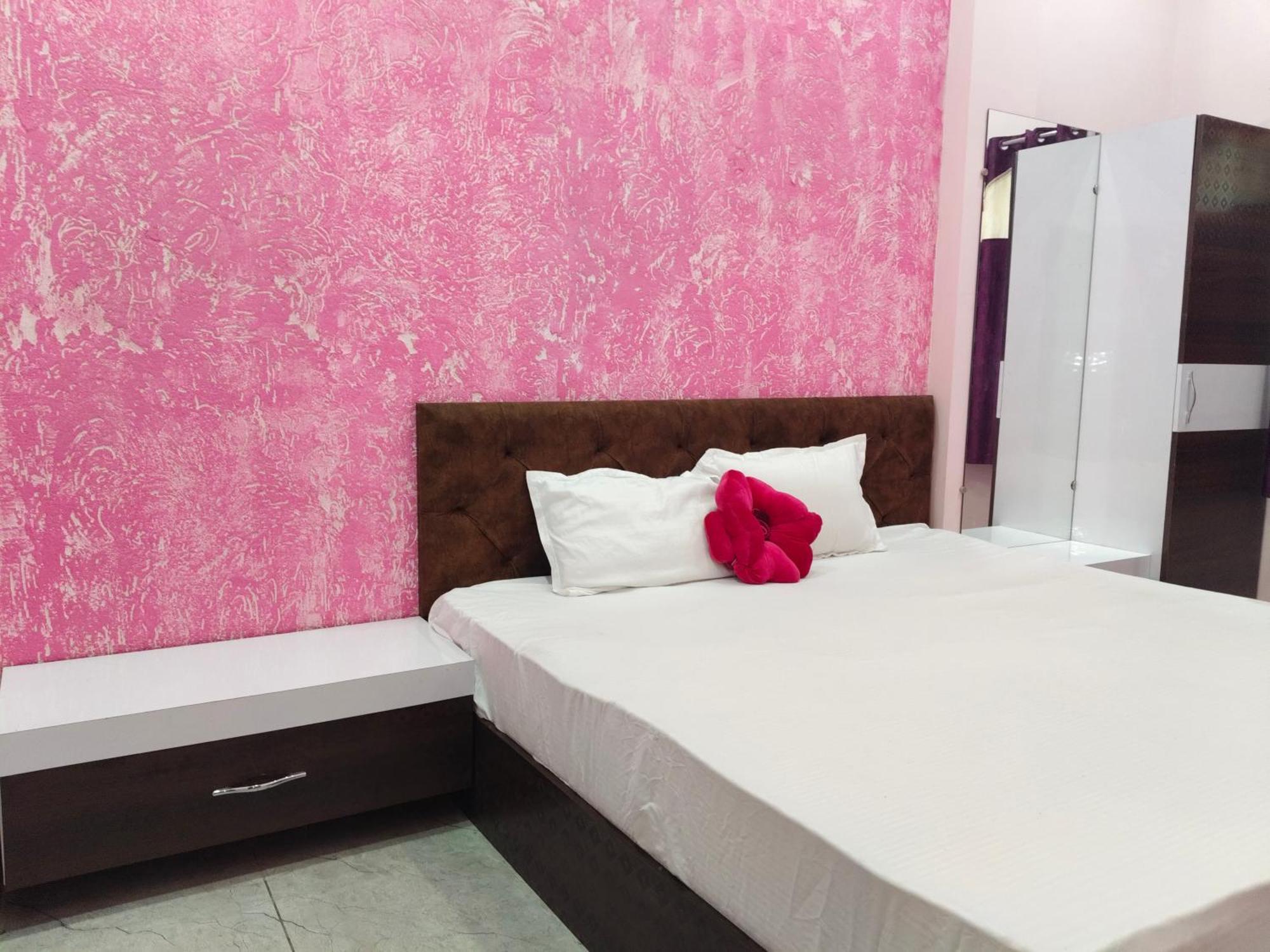 Anant Home Stay Ujjain Δωμάτιο φωτογραφία